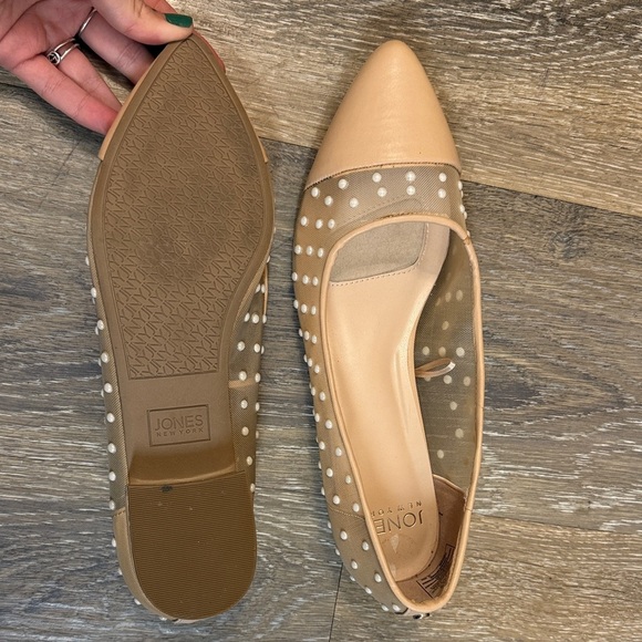 Jones New York Beige Polka Dot Flats - Picture 5 of 7